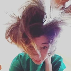 Meet your Posher, Genevieve